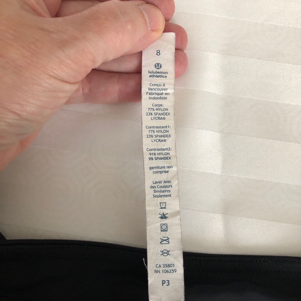 Lululemon Cropped Legging - Picture 9 of 9